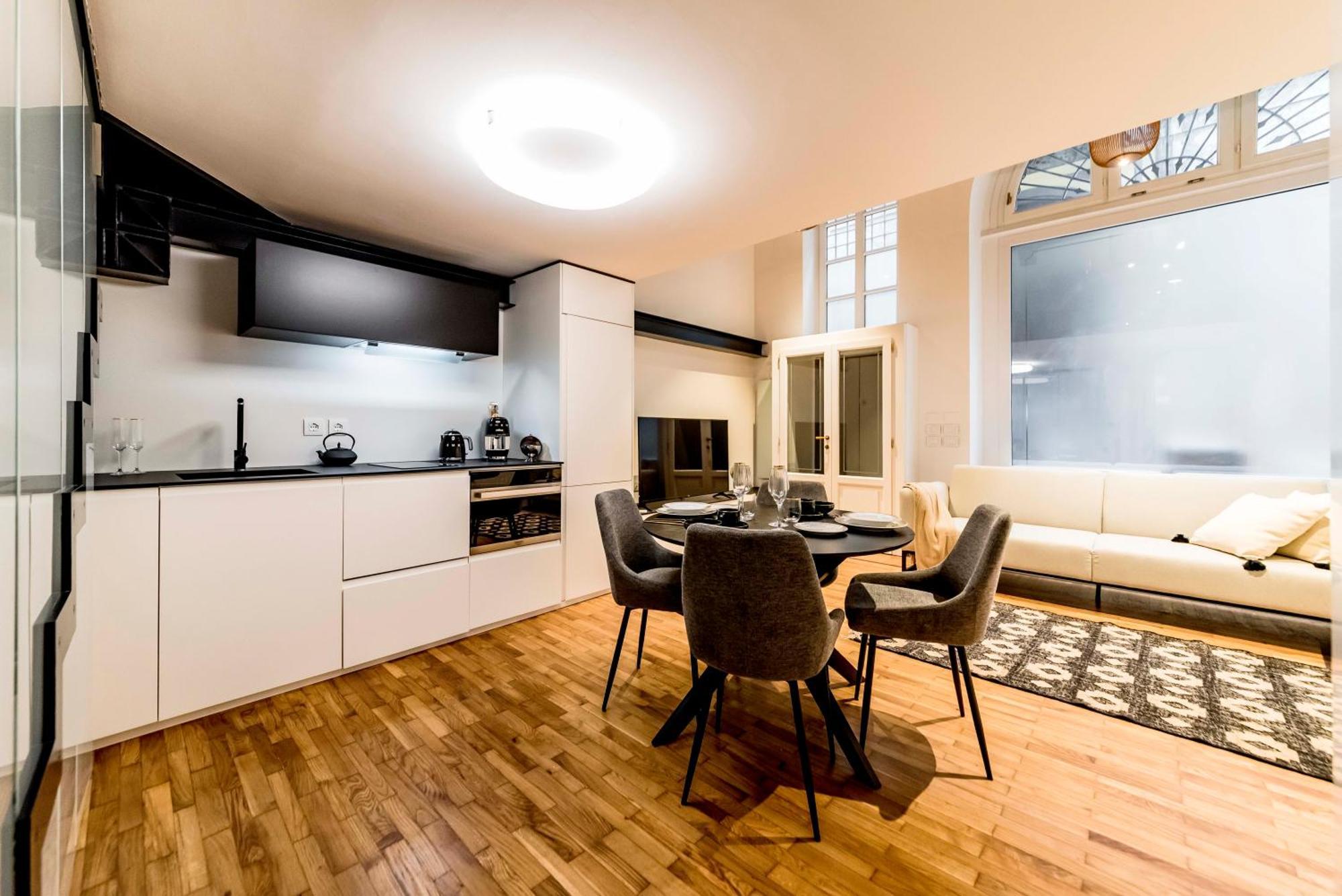 Dream Suites Milano Duomo מראה חיצוני תמונה