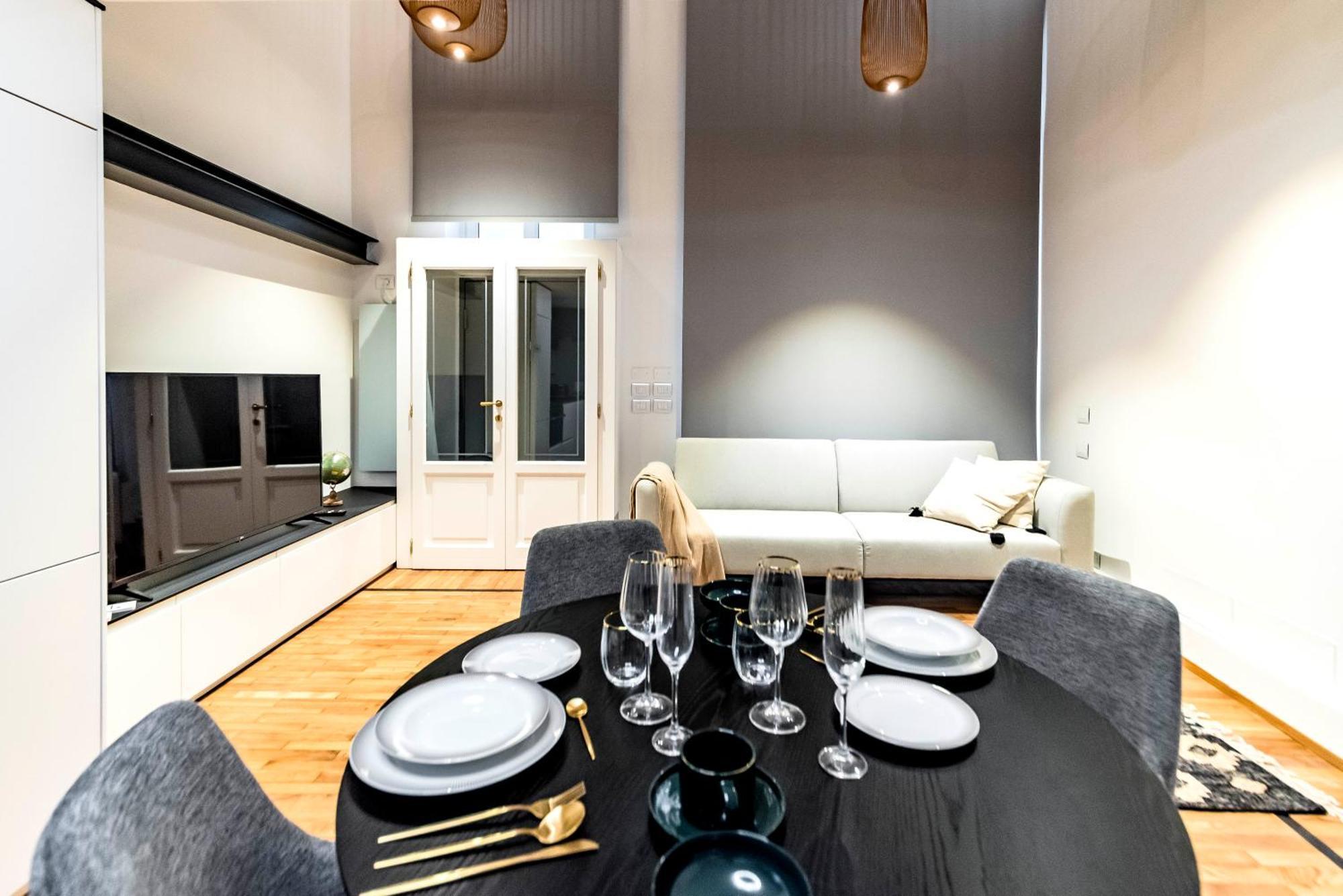 Dream Suites Milano Duomo מראה חיצוני תמונה